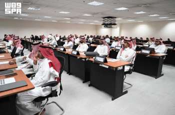 كلية الملك فهد الأمنية تطلق دبلوم الذكاء الاصطناعي بالتعاون مع برنامج تطوير وزارة الداخلية وجامعة (كاوست)