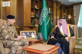 أمير منطقة جازان يستقبل المدير العام للمجاهدين