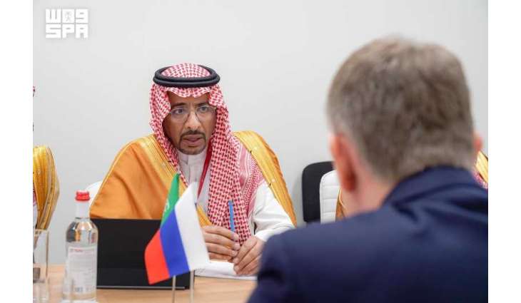وزير الصناعة والثروة المعدنية يلتقي وزير التنمية الاقتصادية الروسي