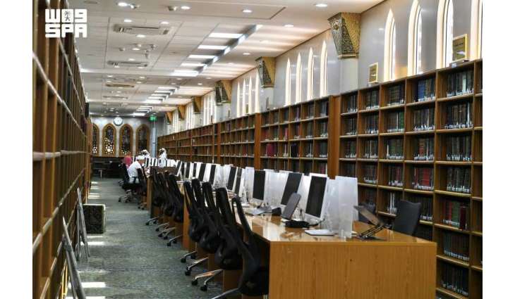 مكتبة المسجد النبوي ذاكرة علمية موثقة عبر القرون تستقبل ضيوف الرحمن بعد الحج