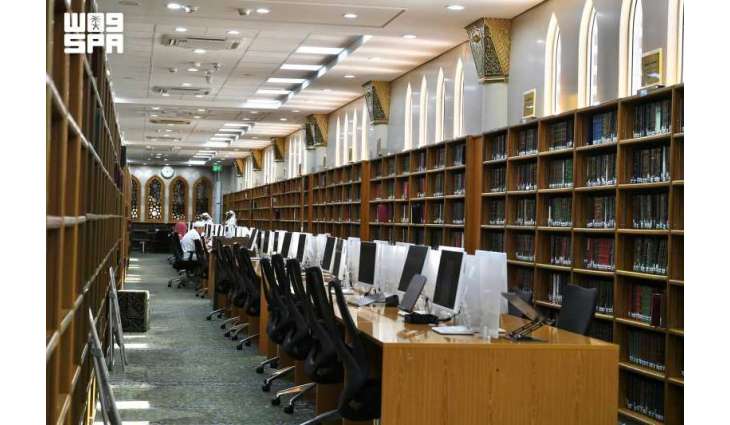 Prophet's Mosque Library Welcomes Pilgrims to Explore Centuries of Heritage