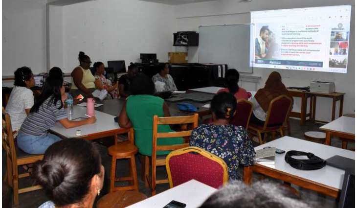 ‘The Digital School’ expands its digital teacher preparation programmes in Seychelles