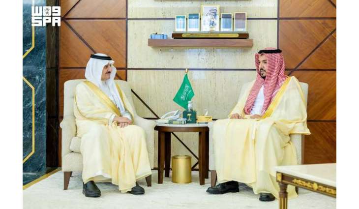 أمير الشرقية يستقبل مدير فرع المركز الوطني للرقابة على الالتزام البيئي بالمنطقة