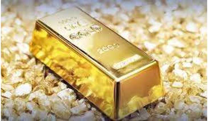 Gold prices fall further in global and local markets
