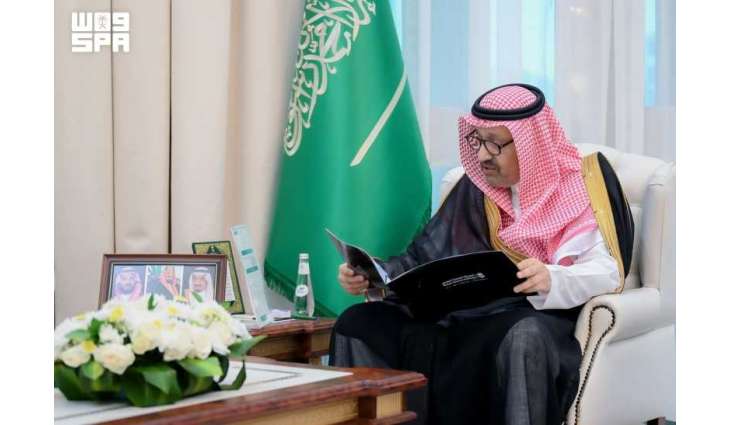 أمير منطقة الباحة يطّلع على مشاريع تشغيل وصيانة ورفع جودة الطرق بالمنطقة بقيمة تجاوزت 514 مليون ريال