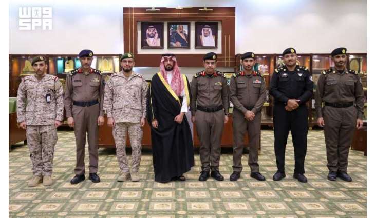 محافظ الخرج يكرم الجهات المشاركة في مركز خدمة ضيوف الرحمن بالمحافظة
