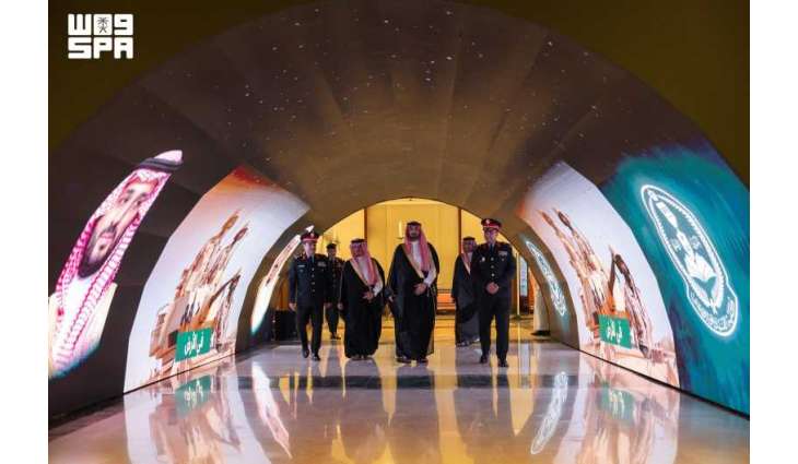 سمو وزير الحرس الوطني يرعى حفل تخريج برامج الماجستير بكلية الملك عبدالله بن عبدالعزيز للقيادة والأركان للعام الأكاديمي 1447هـ