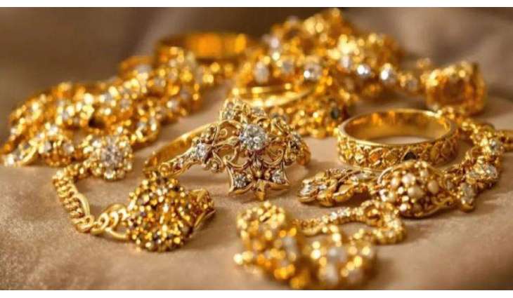 Gold jumps Rs7,250 per tola as global prices surge by $72.50 an ounce