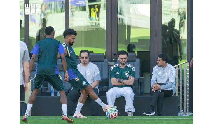 وزير الرياضة يشهد التدريب الأخير للأخضر قبل لقاء الأوروغواي في كأس العالم 2026