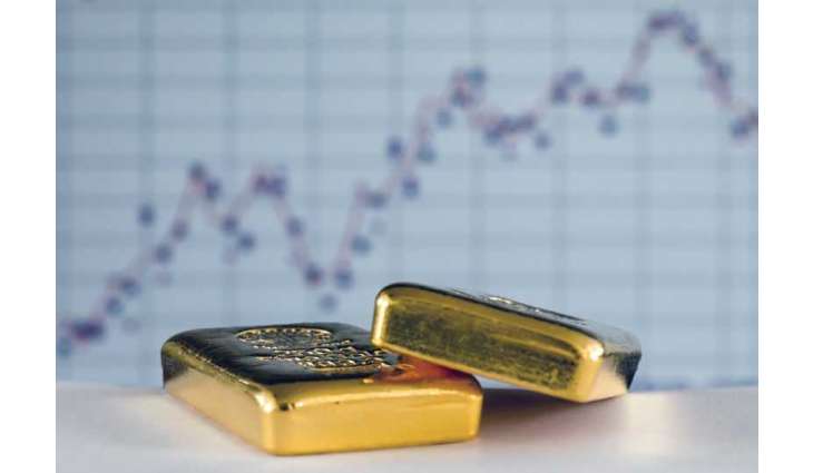 Gold extends gains on Monday