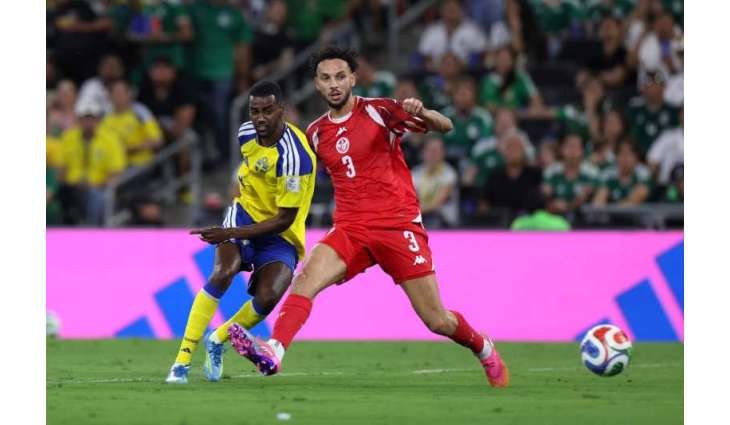 Sweden beat Tunisia 5-1 in World Cup opener