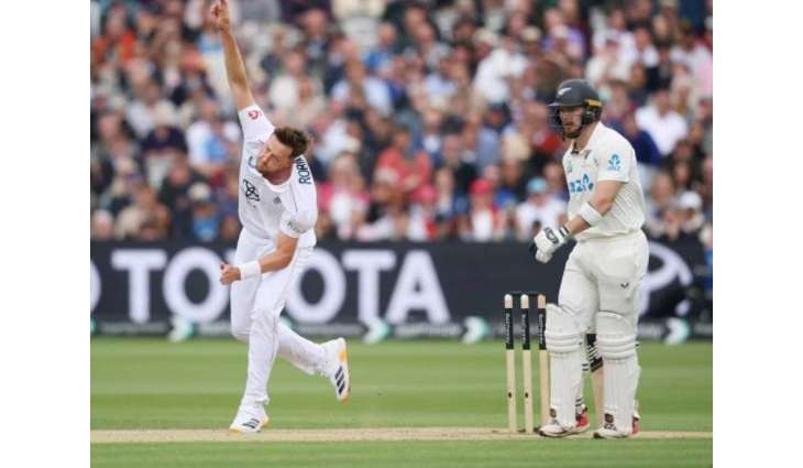 England suffer injury setback as Ollie Robinson ruled out of second Test against New Zealand