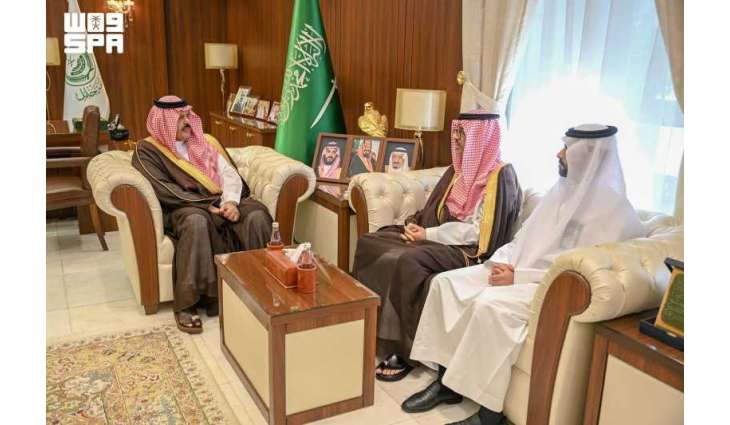 أمير حائل يستقبل الرئيس التنفيذي لهيئة تطوير المنطقة