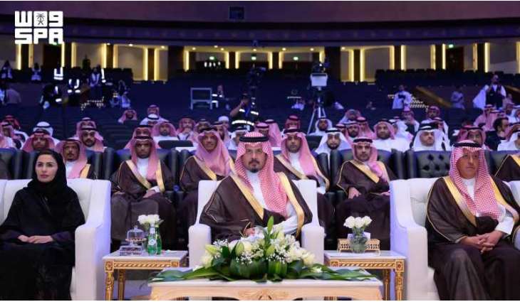 أمير منطقة المدينة المنورة يرعى انطلاق ملتقى التوظيف والمعرض المهني الأول بجامعة طيبة