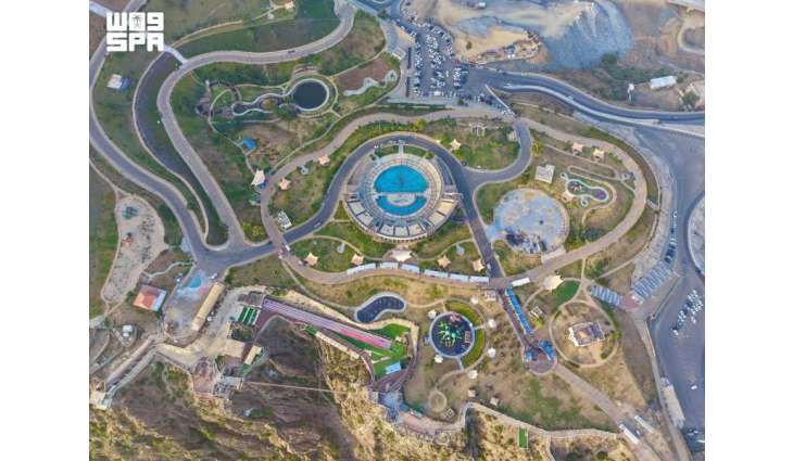 Prince Hussam Park’s Glass Bridge Emerges as Al-Baha’s Top Summer Attraction