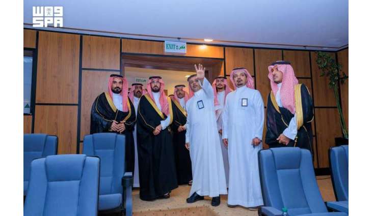الأمير فهد بن محمد يتفقد بلدية محافظة الخرج