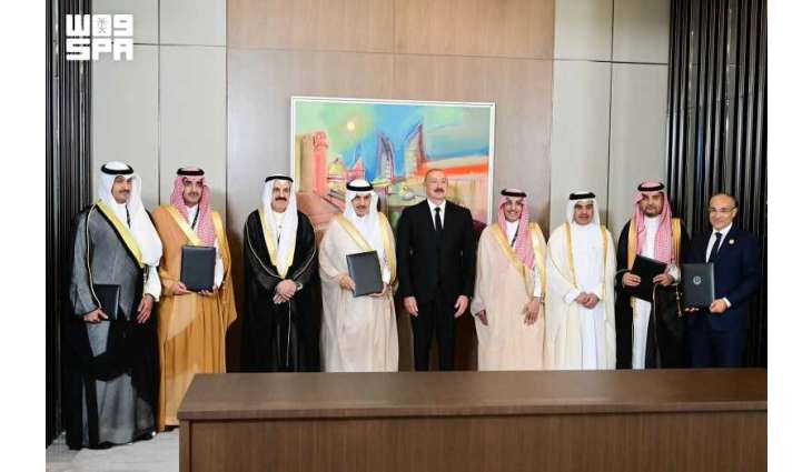 رئيس جمهورية أذربيجان يستقبل وفد رؤساء المؤسسات الأعضاء في مجموعة التنسيق العربية