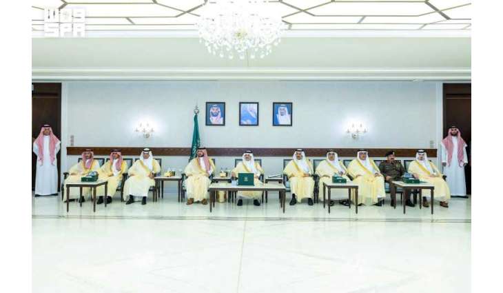 أمير المنطقة الشرقية يرعى حفل جائزة التميز في السلامة المرورية ويكرّم المحافظات الفائزة