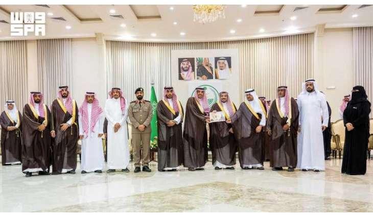 أمير القصيم يتسلم تقرير مبادرة 