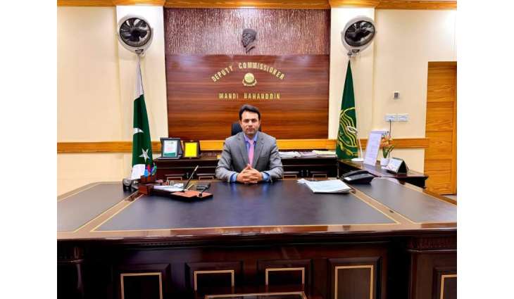 Deputy Commissioner Mandi Bahauddin Adeel Haider Bariar deserves praise for the excellent arrangements for Muharram. Jafariya Azdari Council