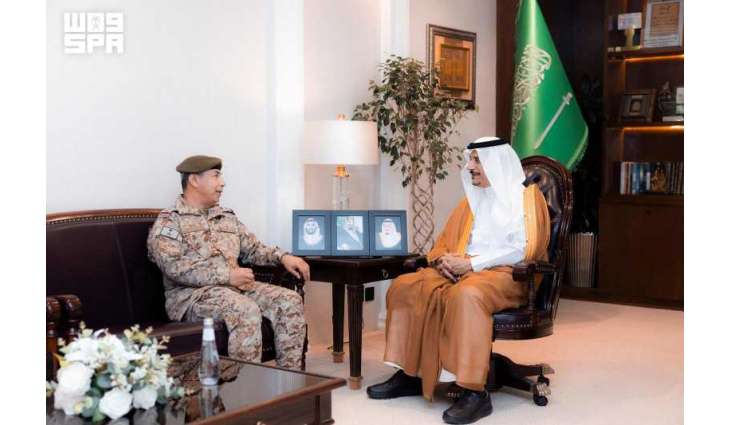 محافظ حفر الباطن يستقبل قائد المنطقة الشمالية