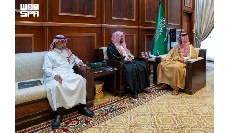 نائب أمير حائل يستقبل رئيس مجلس إدارة الجمعية الخيرية للعناية بالمساجد بالمنطقة