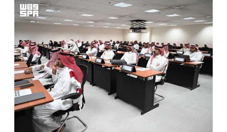 كلية الملك فهد الأمنية تطلق دبلوم الذكاء الاصطناعي بالتعاون مع برنامج تطوير وزارة الداخلية وجامعة (كاوست)