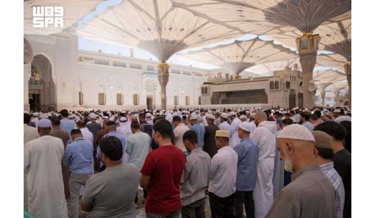 Prophet's Mosque Imam Urges Patience and Reassurance in Times of Adversity