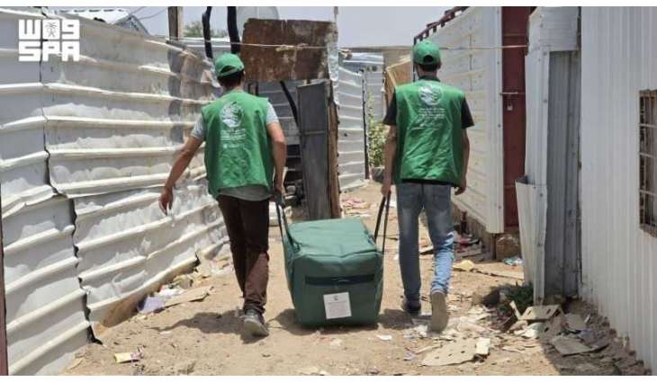 KSrelief Distributes Shelter Aid in Yemen's Marib Governorate