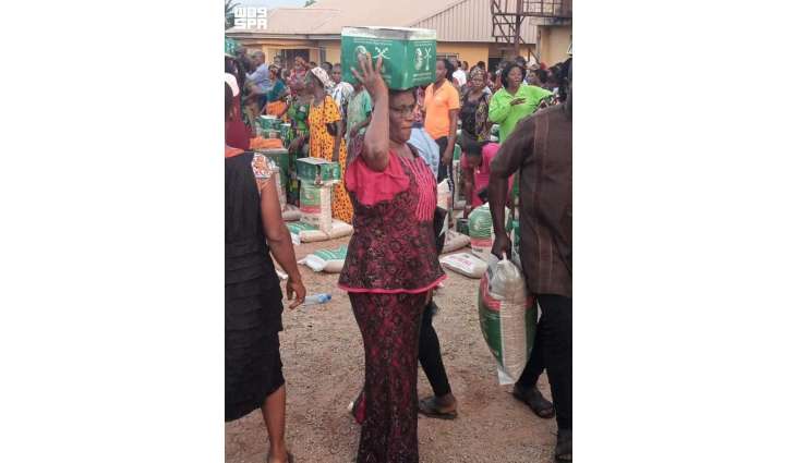 KSrelief Distributes 587 Food Baskets in Nigeria