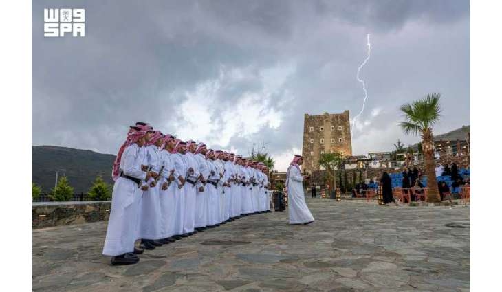 عروض الفلكلور الشعبي تثري تجربة زوار قصور أبو سراح