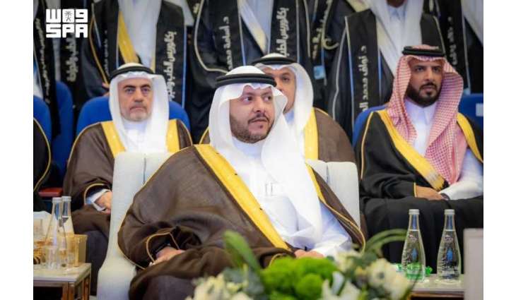 نائب أمير منطقة المدينة المنورة يشهد تخريج 115 طالبًا من كليات الريان الأهلية