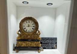 ساعة تاريخية في معرض عمارة الحرمين الشريفين.. شاهد على العناية بالحرمين