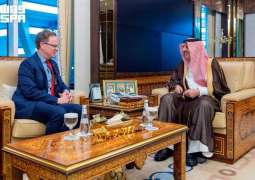 نائب وزير الداخلية المُكلف يستقبل سفير كندا لدى المملكة