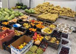 أمانة عسير تصادر نحو 3 أطنان من الفواكه والخضار مجهولة المصدر
