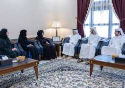 خلال زيارة لمقر قنصلية دولة قطر بدبي.. لطيفة بنت محمد تقدم واجب العزاء في وفاة الشيخ حمد بن خليفة آل ثاني