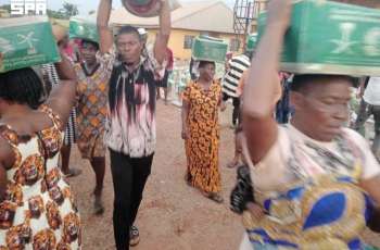 KSrelief Distributes 580 Food Baskets in Nigeria