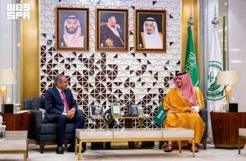 الأمير عبدالعزيز بن سعود يستقبل وزير الداخلية وزير مكافحة المخدرات بجمهورية باكستان الإسلامية