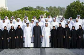 رئيس الدولة يستقبل وفد مكتب شؤون حجاج الإمارات