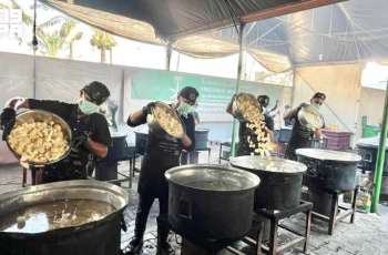 KSrelief Continues Distribution of Hot Meals in Central and Southern Gaza Strip