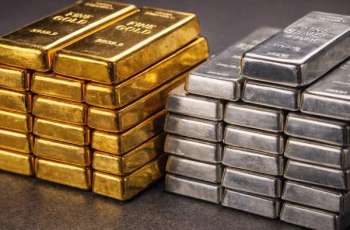 Gold prices rise further, silver rates also increase