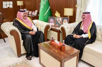 أمير منطقة حائل يستقبل رئيس مجلس إدارة غرفة حائل