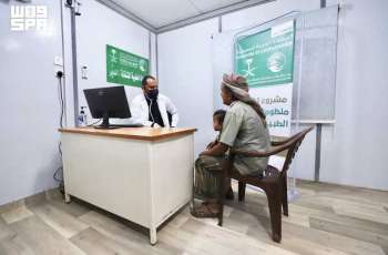 العيادة الطبية المتنقلة لمركز الملك سلمان للإغاثة في عزلة الدير بحجة تقدم خدماتها العلاجية لـ(1.489) مستفيدًا خلال شهر يونيو الماضي