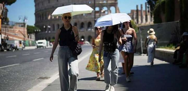 Severe heatwave grips Europe, over 2,000 deaths reported in Spain ..