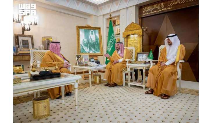 أمير القصيم يستقبل وكيل وزارة الداخلية ووكلاء إمارات المناطق