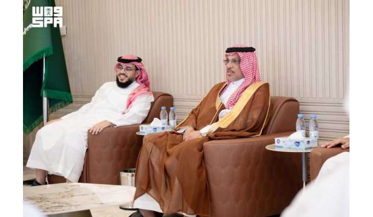 أمين جازان يلتقي رؤساء وممثلي جمعيات القطاع غير الربحي لتعزيز الشراكة المجتمعية وتكامل الجهود التنموية
