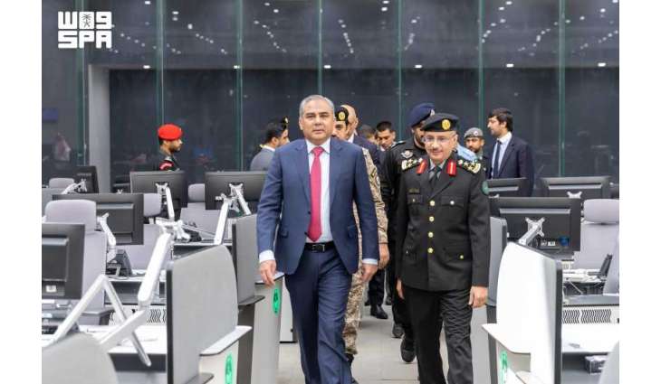 وزير الداخلية الباكستاني يزور مركز العمليات الأمنية الموحدة (911) بمنطقة الرياض