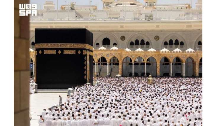 Grand Mosque Friday Sermon Emphasizes Strengthening Faith and Seizing Blessings