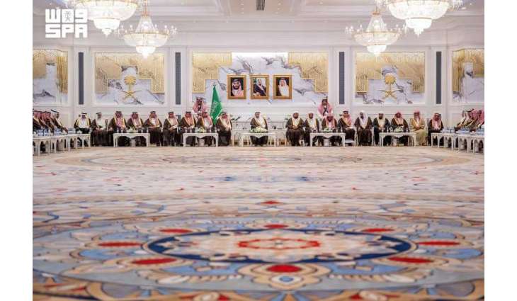 أمير القصيم يستقبل عددًا من أصحاب الفضيلة ومسؤولي المنطقة