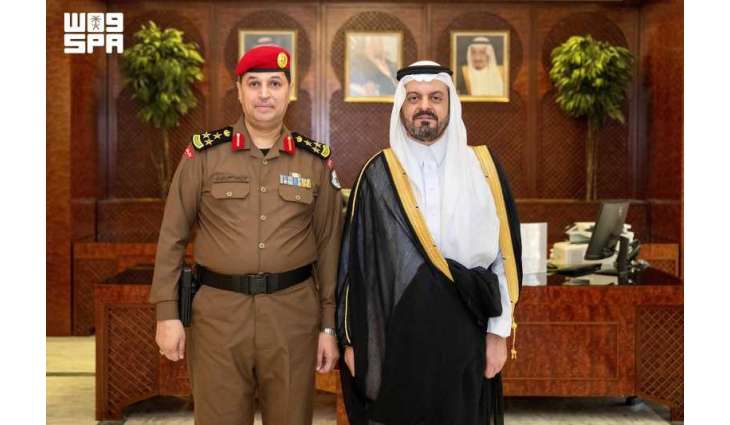 نائب أمير منطقة مكة المكرمة يقلّد قائد أمن الإمارة رتبته الجديدة